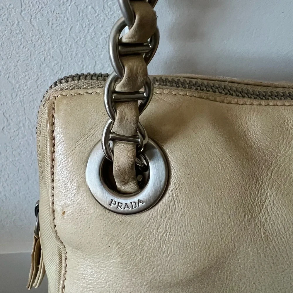 Vintage Prada Chain Shoulder Bag Leather Beige Authentic - Picture 11 of 16